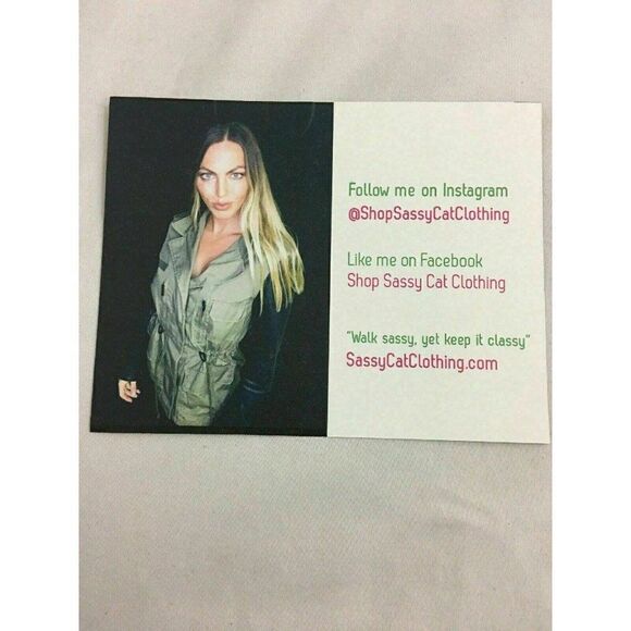 Banana Republic Long Sleeve Red White dress shirt - Picture 8 of 8